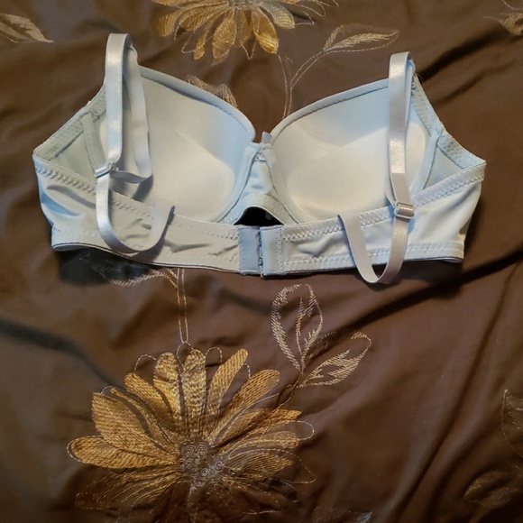 Bra - Picture 3 of 3